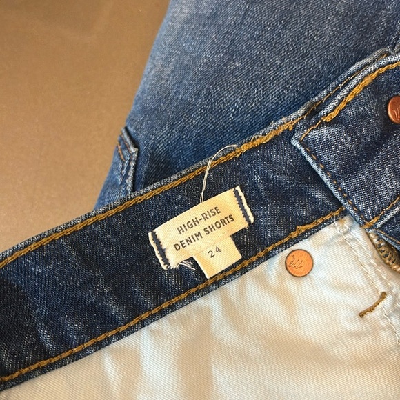 LADIES MADEWELL DENIM SHORTS .. - Picture 3 of 5